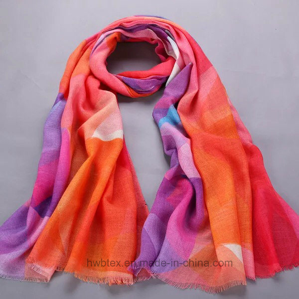 Soft Wholesale Pure Wool Shawl with Geometic Printing (HWS17)