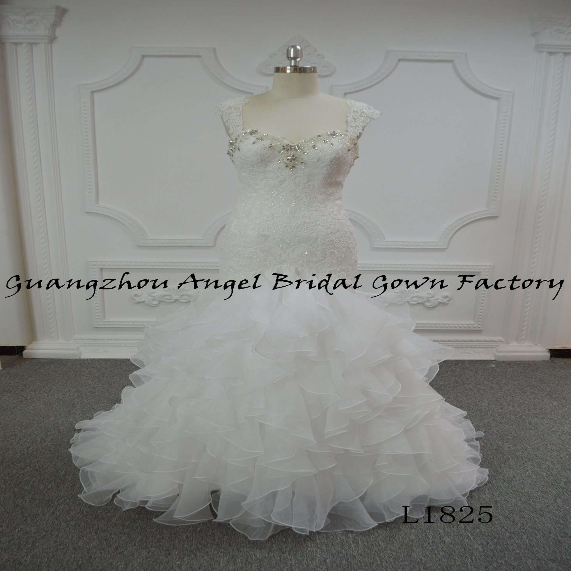 High Quality Light Beading Sleeveless and Strapless Organza Mermaid with Bridal Gown