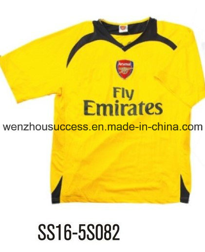 100% Polyester Man′ S Short Sleeve Dyed Soccer Jersey
