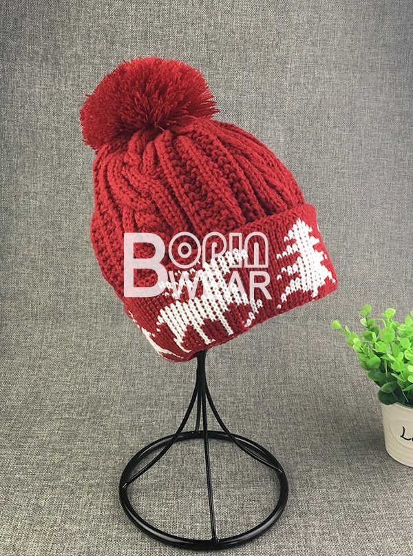 Popular Sport OEM Jacquard Knitted Beanie Hat with Custom Label