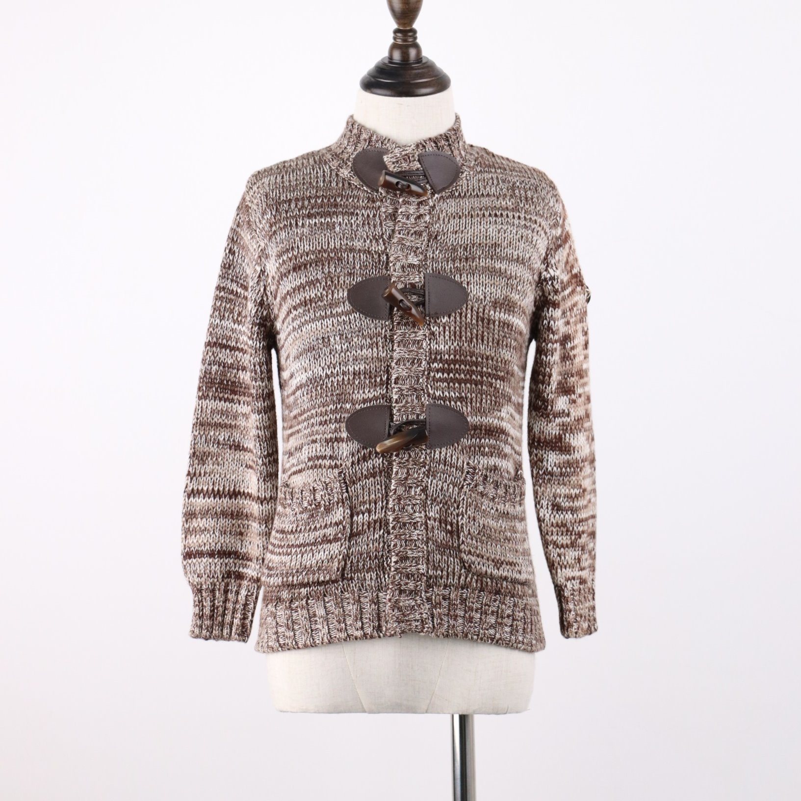 Girls'cardigan with Lose Version and Soft Handfeel, Stick Leather Horn Button