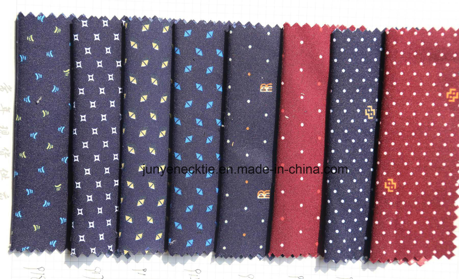 New Design Men's Business Dobby Style Polyester Fabric Tie