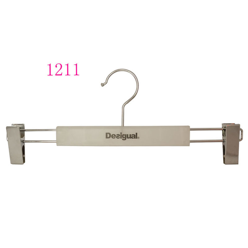 14 Inch Skirt Hanger with Metal Clips