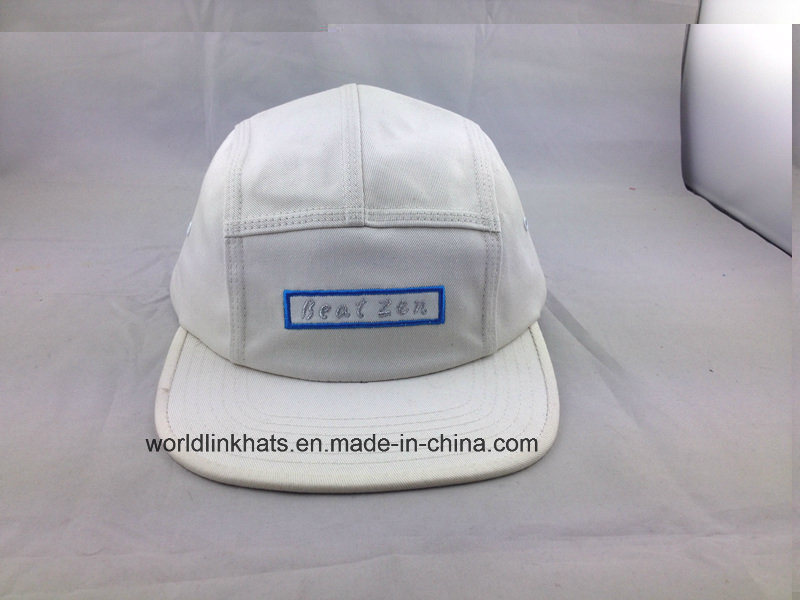 Custom Fashion Embroidery 5 Panel Snapback Hat