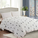 Simple European Style Printed Cotton White Quilted Bedding Blanket Coverlet