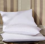 Hotels King Down Alternative Pillow