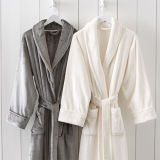 High Quality 100%Polyester Super Soft Coral/Fleece Hotel/Home Bathrobe