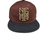 New Fashion Snapback Baseball Cap with Nice Logo (GJ1703A)