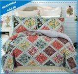 Vintage Country Garden Polyester Patchwork Quilt