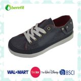 Children's Canvas Shoes with Canvas Upper and Rivet Decoration