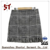 Top Customed Ladies Fleece Half-Waist Plaid Skirt